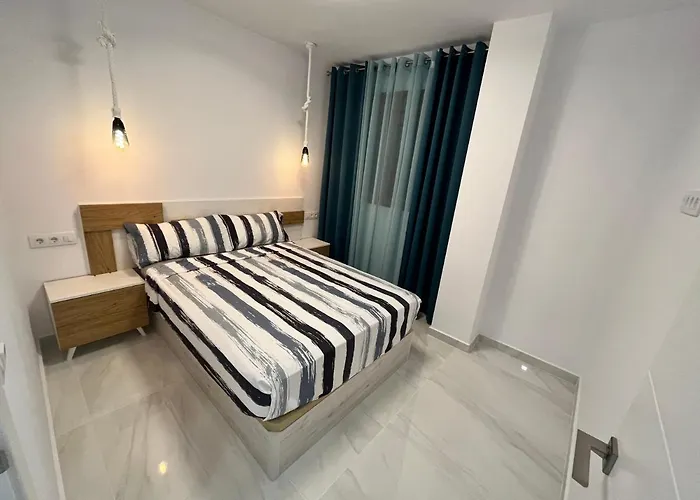 公寓 70m Playa Jardin Piscina Wifi Aire 卡尔佩